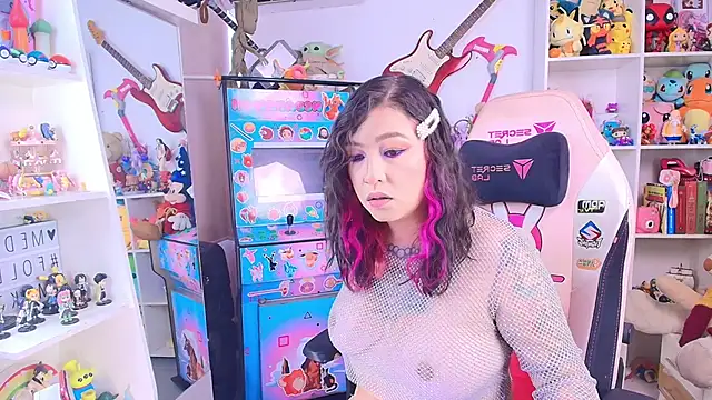 meda kawaii  online show from 29, 9, 2025