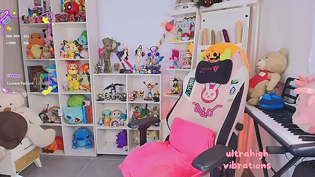 meda kawaii  online show from 31, 10, 2025