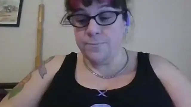 Snapshot of GothyBaby chatting on 18, 2, 2025 GothyBaby online show from 18, 2, 2025