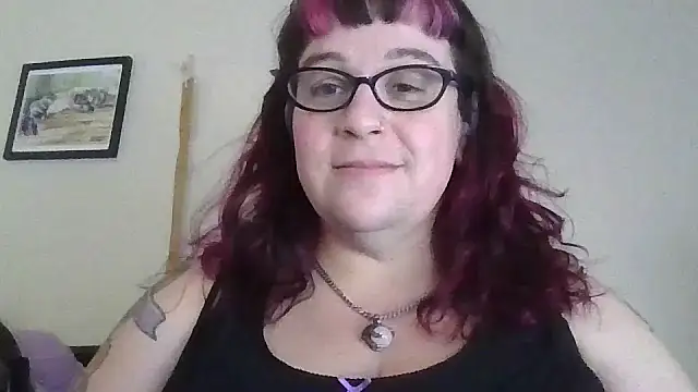 Snapshot of GothyBaby chatting on 28, 2, 2025 GothyBaby online show from 28, 2, 2025