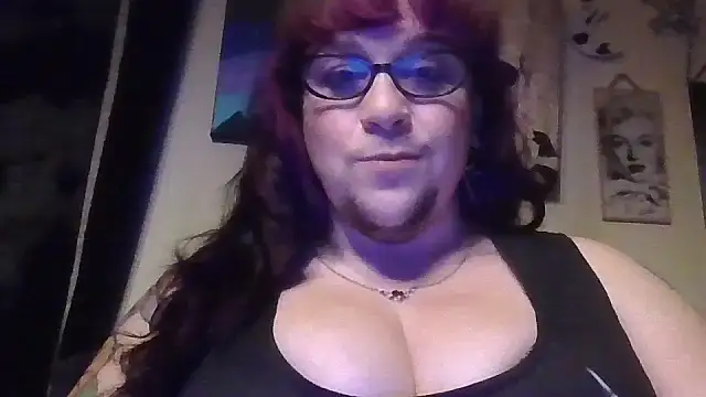 Snapshot of GothyBaby chatting on 26, 11, 2025 GothyBaby online show from 26, 11, 2025