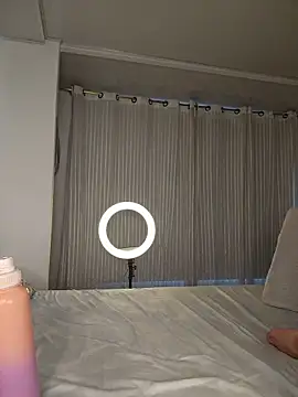 Lucy Marin online show from 26, 2, 2026