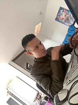 Snapshot of yequeal chatting on 25, 2, 2025 yequeal online show from 25, 2, 2025