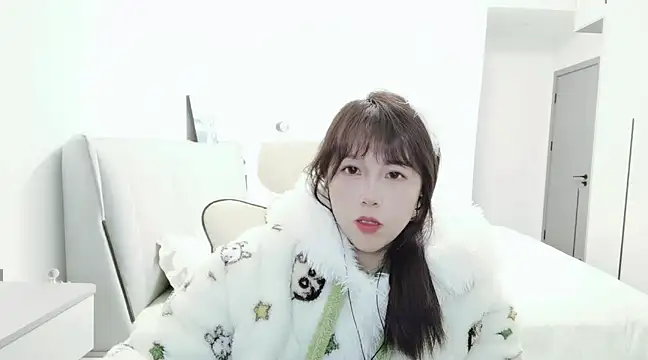 Snapshot of Sunset_glow chatting on 8, 2, 2025 Sunset glow online show from 8, 2, 2025