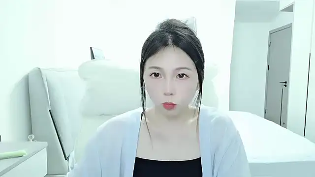 Snapshot of Sunset_glow chatting on 8, 10, 2025 Sunset glow online show from 8, 10, 2025