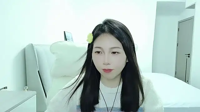 Snapshot of Sunset_glow chatting on 12, 10, 2025 Sunset glow online show from 12, 10, 2025