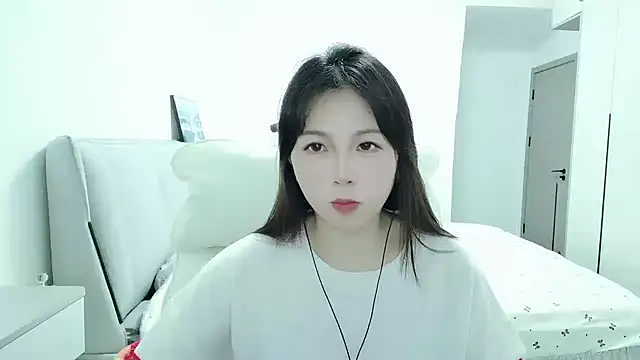 Snapshot of Sunset_glow chatting on 12, 11, 2025 Sunset glow online show from 12, 11, 2025