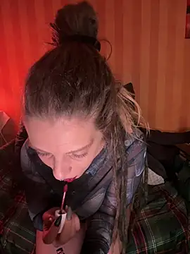 MenaDreadfull online show from 4, 1, 2025