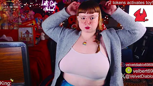 VelvetDiablo online show from 18, 11, 2025