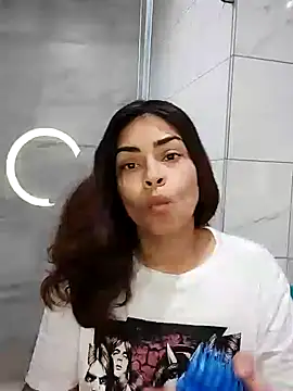 Snapshot of Ivanna2 chatting on 3, 2, 2025 Ivanna2 online show from 3, 2, 2025