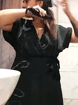 Snapshot of Ivanna2 chatting on 7, 3, 2025 Ivanna2 online show from 7, 3, 2025