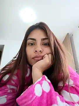 Snapshot of Ivanna2 chatting on 19, 12, 2025 Ivanna2 online show from 19, 12, 2025