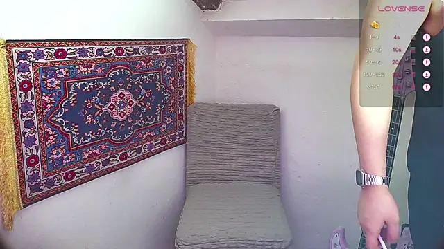 Snapshot of sademobeer chatting on 8, 3, 2025 sademobeer online show from 8, 3, 2025