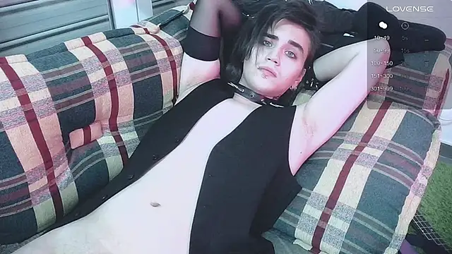 Snapshot of sademobeer chatting on 1, 10, 2025 sademobeer online show from 1, 10, 2025