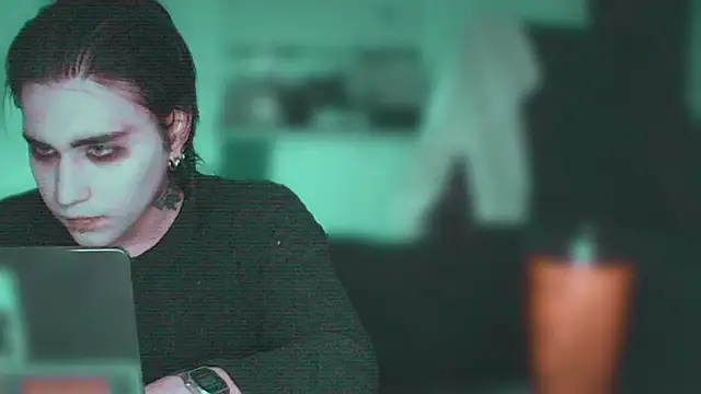 sademobeer online show from 9, 4, 2026