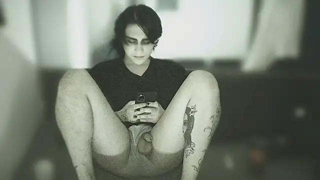 sademobeer online show from 15, 4, 2026