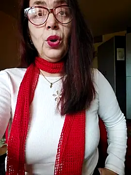 Snapshot of Love_Tina56 chatting on 21, 10, 2025 Love Tina56 online show from 21, 10, 2025