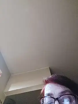 Snapshot of Love_Tina56 chatting on 28, 11, 2025 Love Tina56 online show from 28, 11, 2025