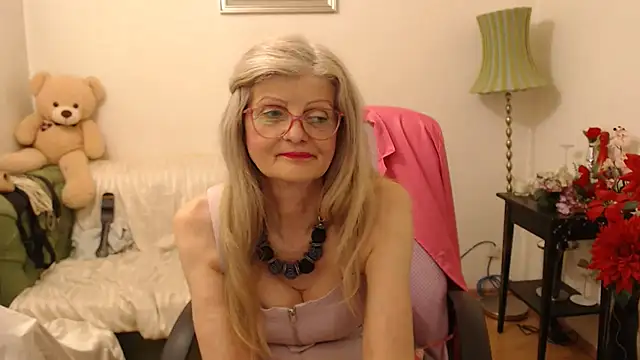 Snapshot of BlairFort chatting on 19, 3, 2025 BlairFort online show from 19, 3, 2025