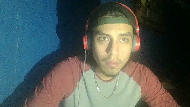 AlexAlejandro13 online show from 7, 10, 2025