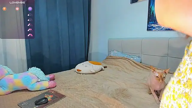 Snapshot of LittleSonya chatting on 30, 12, 2024 LittleSonya online show from 30, 12, 2024