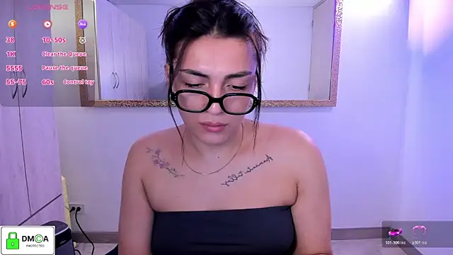 EricaVanderhill online show from 16, 5, 2026