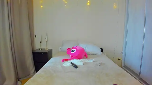 Snapshot of Bella_Foryou chatting on 21, 1, 2025 Bella Foryou online show from 21, 1, 2025