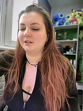 CandyShoopp online show from 27, 1, 2025