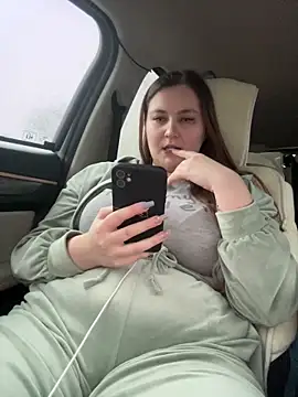 CandyShoopp online show from 16, 3, 2025