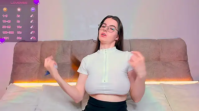 AriellaTesk online show from 2, 4, 2026