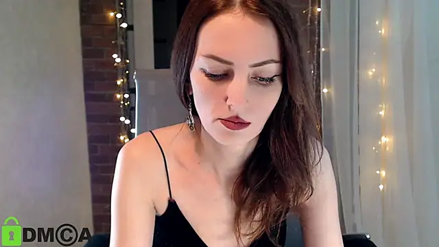 Snapshot of ms_kelarini chatting on 26, 12, 2024 ms kelarini online show from 26, 12, 2024