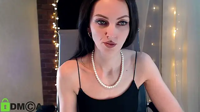 Snapshot of ms_kelarini chatting on 12, 2, 2025 ms kelarini online show from 12, 2, 2025