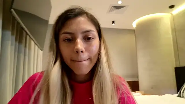 Sensualtease online show from 23, 12, 2024