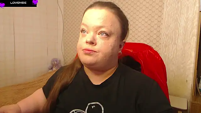 Janiffer MiMi online show from 13, 11, 2025