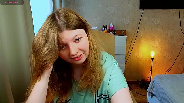 Vivian cutie online show from 13, 9, 2025