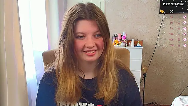 Vivian cutie online show from 21, 9, 2025