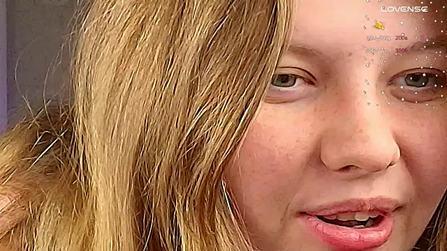 Vivian cutie online show from 2, 10, 2025