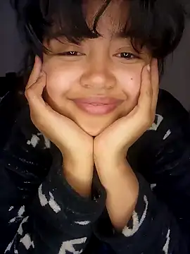 Peach Girll online show from 7, 2, 2025