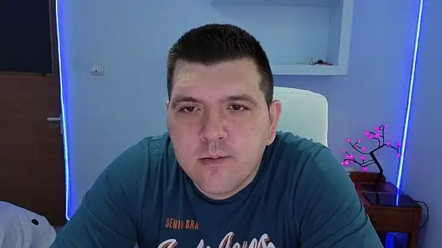 Snapshot of Basystem chatting on 20, 9, 2025 Basystem online show from 20, 9, 2025