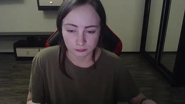 Snapshot of Laralianna chatting on 17, 3, 2025 Laralianna online show from 17, 3, 2025