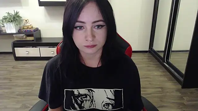 Snapshot of Laralianna chatting on 26, 9, 2025 Laralianna online show from 26, 9, 2025