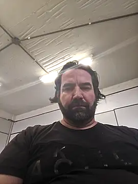 Snapshot of MysterBearMG chatting on 23, 9, 2025 MysterBearMG online show from 23, 9, 2025