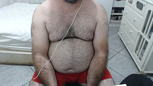 Snapshot of MysterBearMG chatting on 16, 11, 2025 MysterBearMG online show from 16, 11, 2025