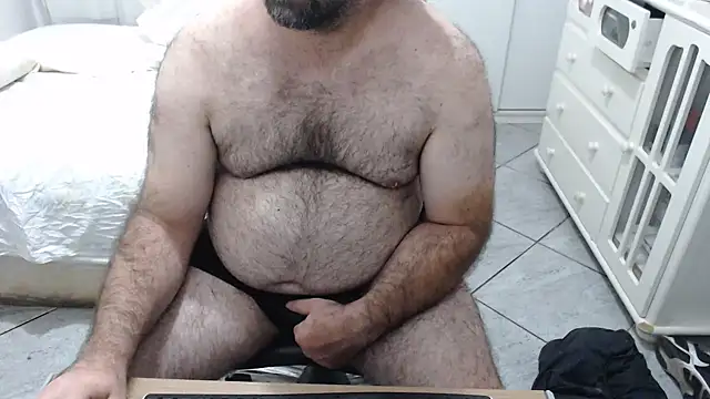 MysterBearMG online show from 4, 12, 2025