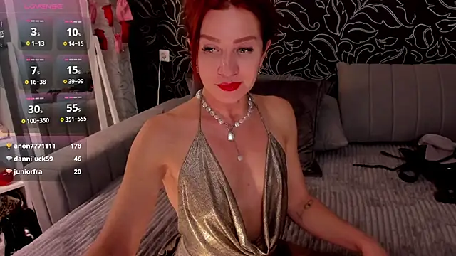 Jullia Moor online show from 29, 1, 2025