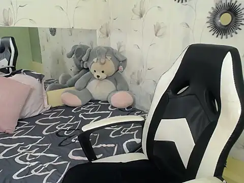 Snapshot of cum_bigass chatting on 3, 10, 2025 cum bigass online show from 3, 10, 2025