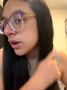 Ninnfa online show from 4, 11, 2025