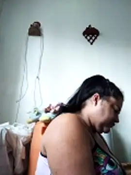 Snapshot of Monseratte21 chatting on 28, 11, 2025 Monseratte21 online show from 28, 11, 2025