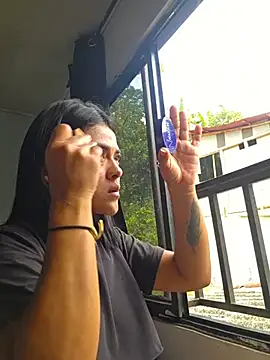 Hannah-grace online show from 2, 11, 2025