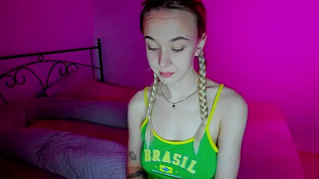 SexyCocobutt online show from 6, 12, 2024